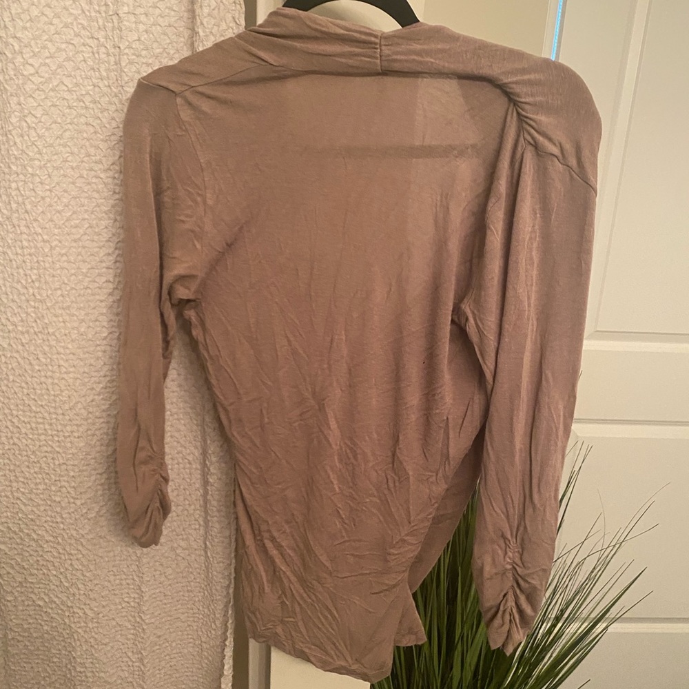 Blouse - Picture 2 of 3